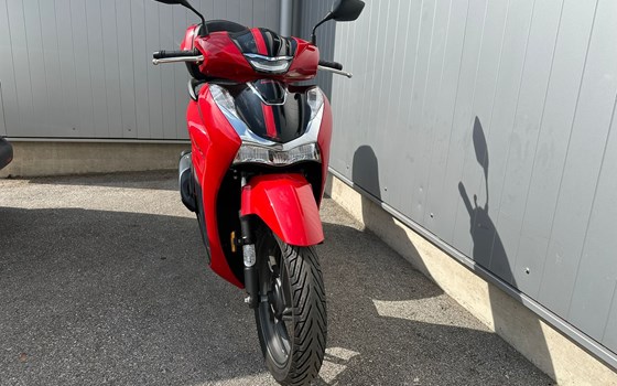 Gebrauchtmotorrad Honda SH125i - Bild 2