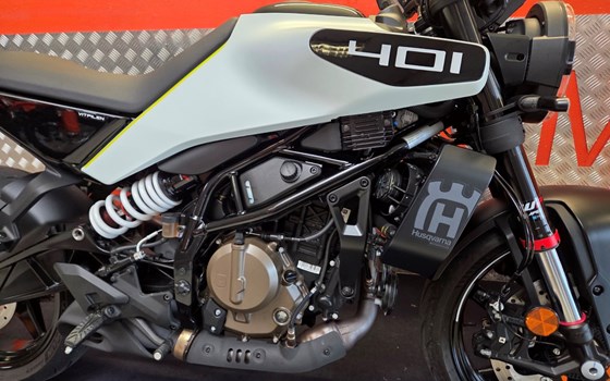 Gebrauchtmotorrad Husqvarna Vitpilen 401 - Bild 3