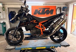 Gebrauchte KTM 690 Supermoto R