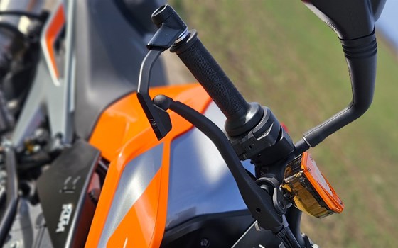 Gebrauchtmotorrad KTM 790 Duke - Bild 10