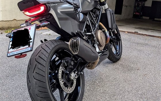 Gebrauchtmotorrad Husqvarna Svartpilen 701 - Bild 2