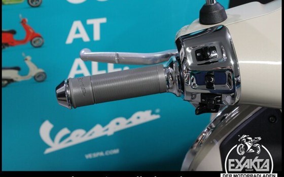 Gebrauchtmotorrad Vespa GTS 310 - Bild 17