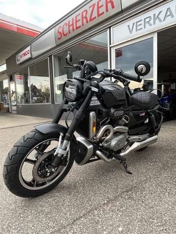 Hyosung GV 125