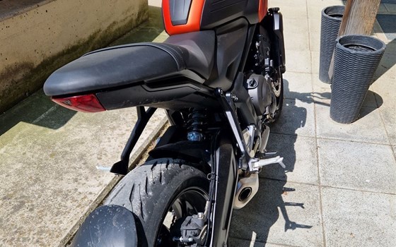 Gebrauchtmotorrad Triumph Trident 660 - Bild 3