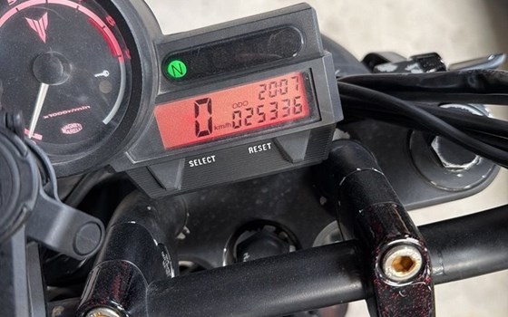 Gebrauchtmotorrad Yamaha MT-03 - Bild 3