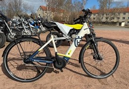 Neumotorrad Husqvarna Grand Towner