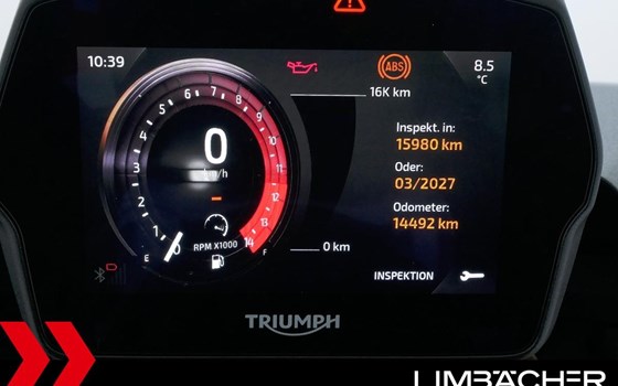 Gebrauchtmotorrad Triumph Speed Triple 1200 RS - Bild 12