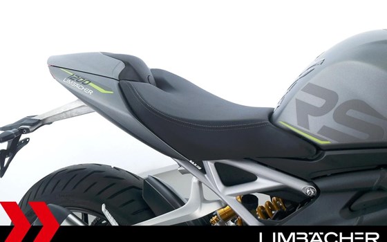 Gebrauchtmotorrad Triumph Speed Triple 1200 RS - Bild 25