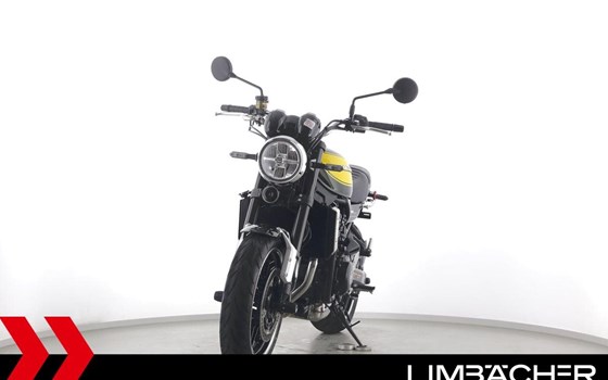 Gebrauchtmotorrad Kawasaki Z900 RS - Bild 3
