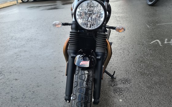 Gebrauchtmotorrad Triumph Street Twin - Bild 5