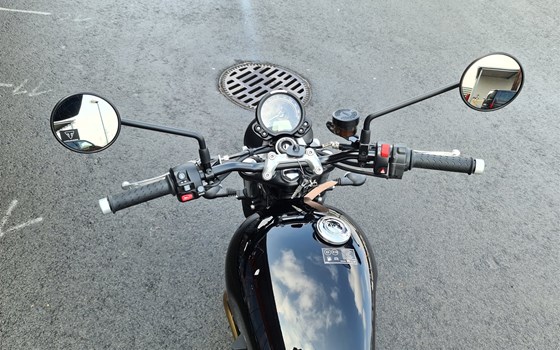 Gebrauchtmotorrad Triumph Street Twin - Bild 6