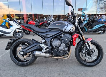 Gebrauchtmotorrad Triumph Trident 660