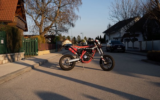 Gebrauchtmotorrad Beta RR 125 LC Motard - Bild 1