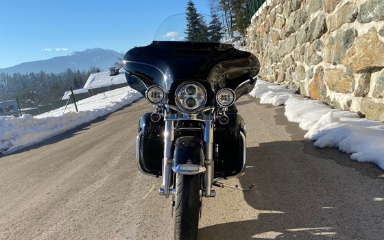 Gebrauchtmotorrad Harley-Davidson Electra Glide Ultra Classic FLHTCU - Bild 1