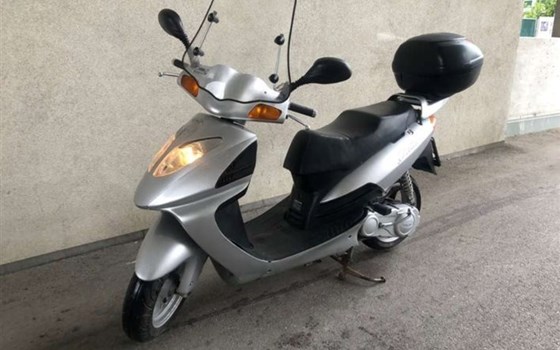 Gebrauchtmotorrad Daelim Otello 125 - Bild 1