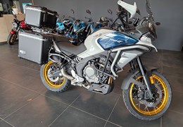 Neumotorrad CFMOTO 700MT