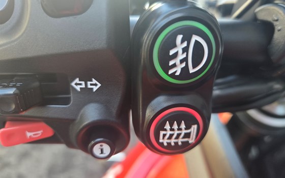 Gebrauchtmotorrad Triumph Tiger 800 XRT - Bild 5