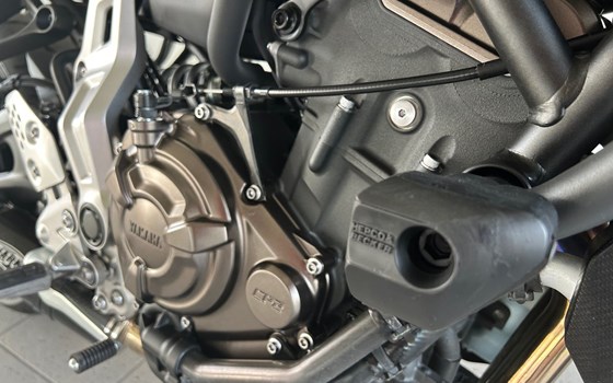 Gebrauchtmotorrad Yamaha MT-07 - Bild 5