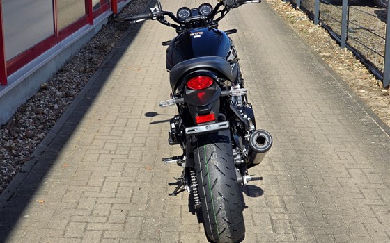 Neufahrzeug Kawasaki Z900 RS Black Ball Edition - Bild 8