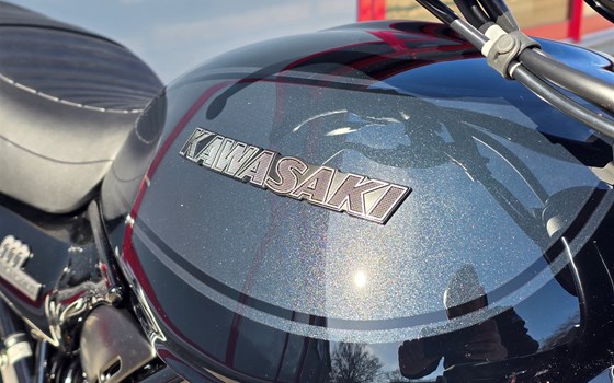 Neufahrzeug Kawasaki Z900 RS Black Ball Edition - Bild 10