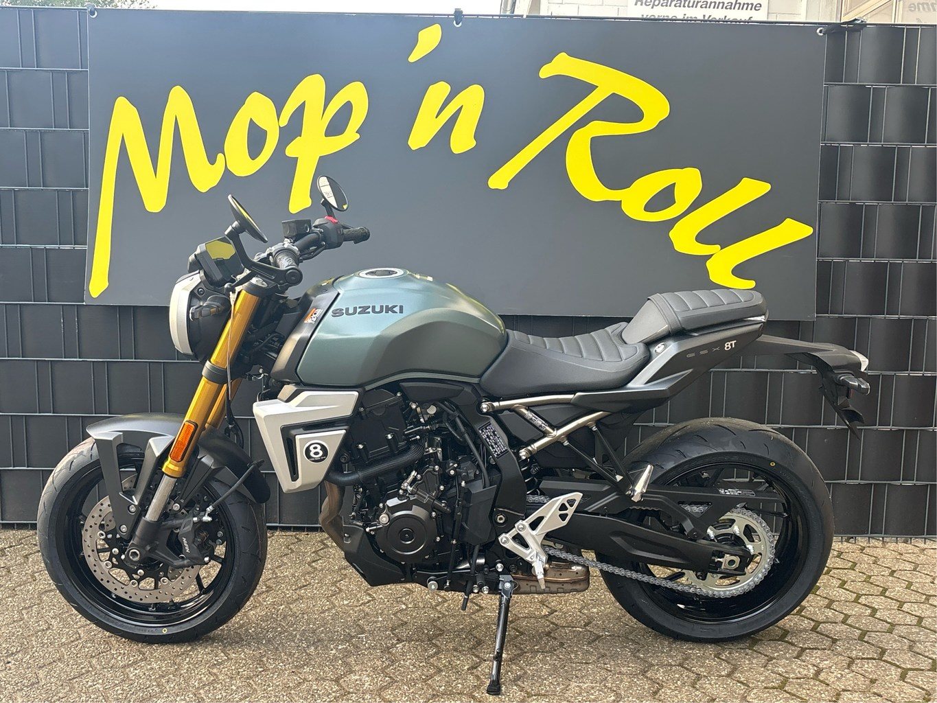 Suzuki GSX-8T