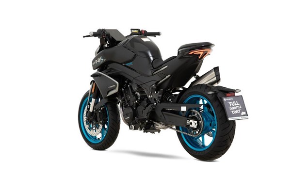 CFMOTO 800NK Advanced (Nebula Black) - Bild 5