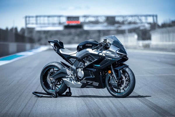 CFMOTO 675SR-R (Nebula Black) - Bild 7