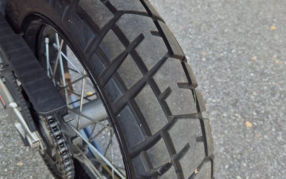 Gebrauchtmotorrad KTM 950 Adventure - Bild 8