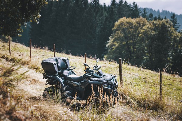 CFMOTO CFORCE 1000 Touring Pro (Forest Green) - Bild 3