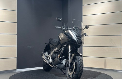Neumotorrad Honda NC750X