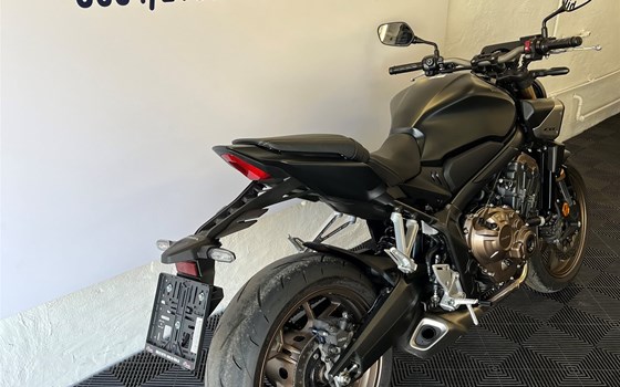 Gebrauchtmotorrad Honda CB650R - Bild 2