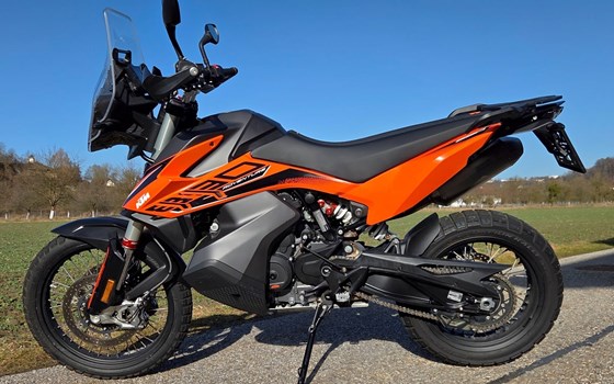 Gebrauchtmotorrad KTM 890 Adventure - Bild 1