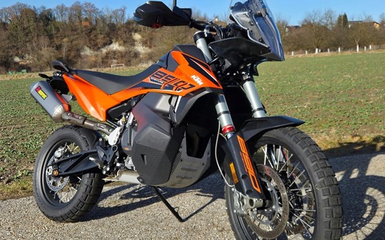 Gebrauchtmotorrad KTM 890 Adventure - Bild 2