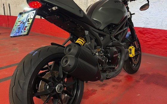 Gebrauchtmotorrad Ducati Monster 1100 Evo - Bild 2