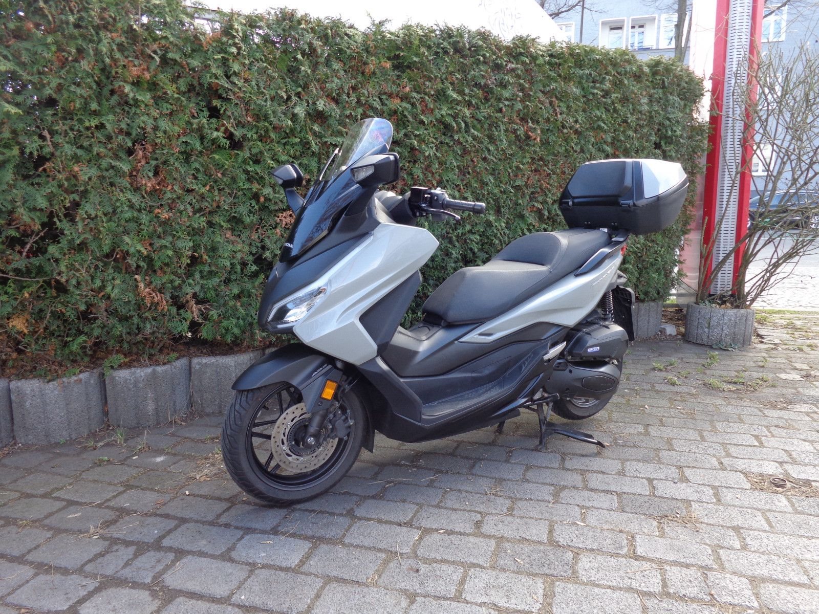 Honda Forza 125