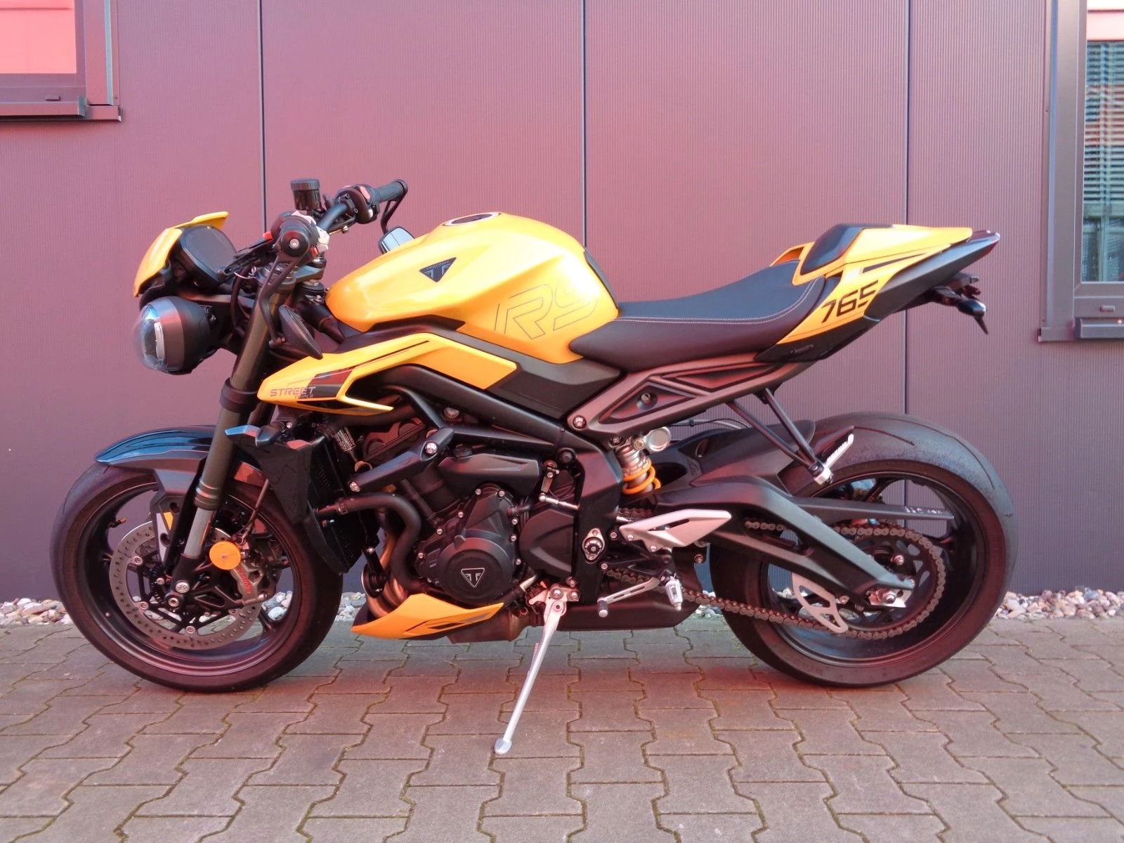 Triumph Street Triple RS