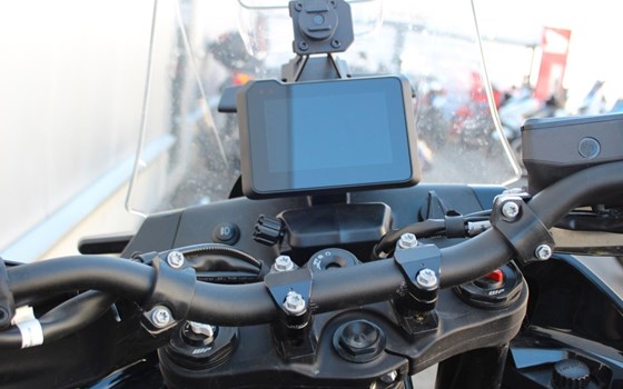 Gebrauchtmotorrad Husqvarna Norden 901 - Bild 10