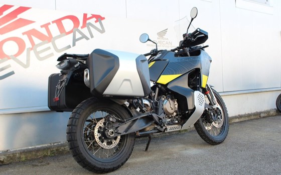 Gebrauchtmotorrad Husqvarna Norden 901 - Bild 3