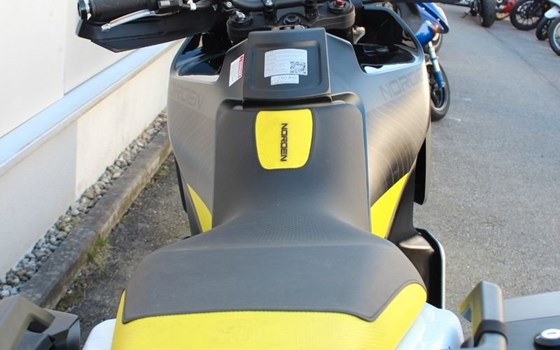 Gebrauchtmotorrad Husqvarna Norden 901 - Bild 4