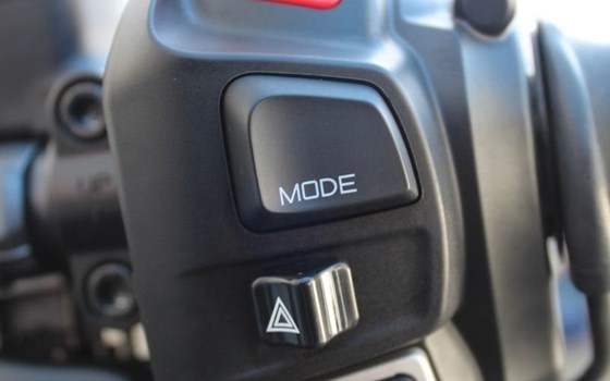 Gebrauchtmotorrad Yamaha TMAX Tech MAX - Bild 11