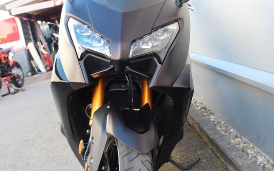 Gebrauchtmotorrad Yamaha TMAX Tech MAX - Bild 3