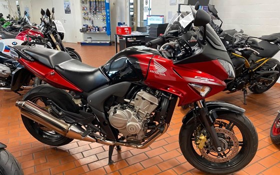 Gebrauchtmotorrad Honda CBF 600 S - Bild 11