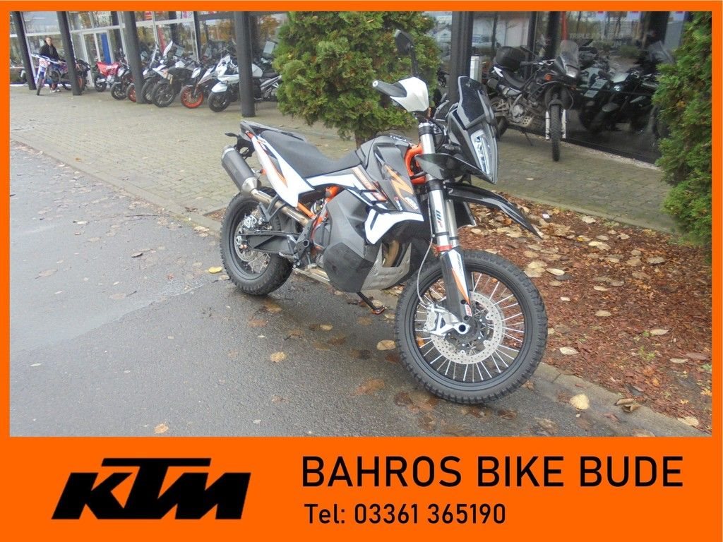 KTM 890 Adventure R