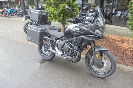 CFMOTO 700MT