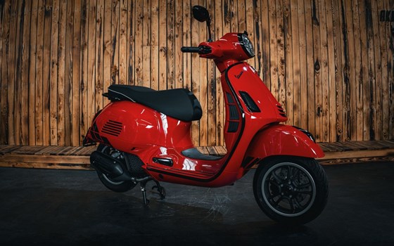 Neufahrzeug Vespa GTS 125 - Bild 1