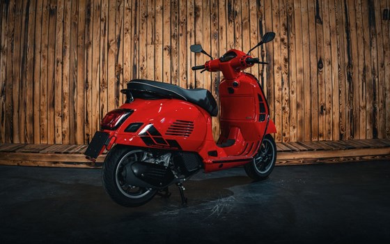 Neufahrzeug Vespa GTS 125 - Bild 7