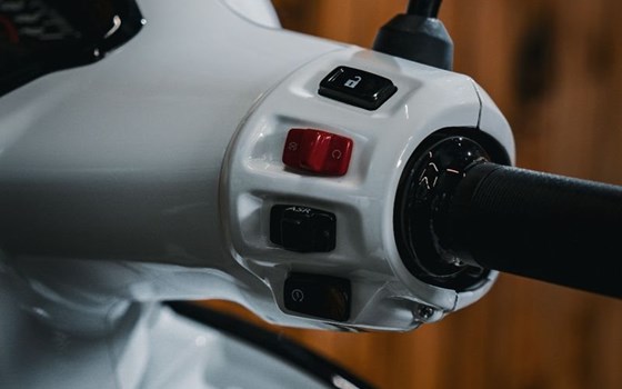 Neufahrzeug Vespa GTS 125 - Bild 13