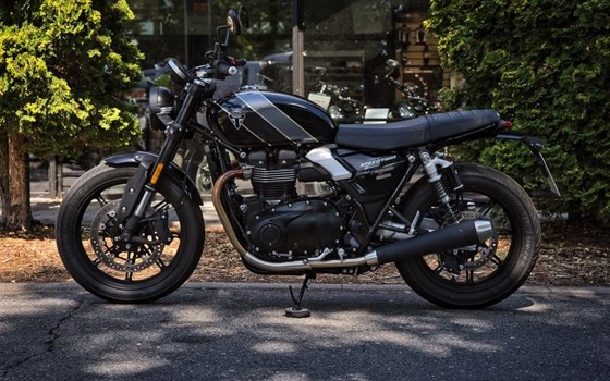 Gebrauchtmotorrad Triumph Speed Twin 900 - Bild 16