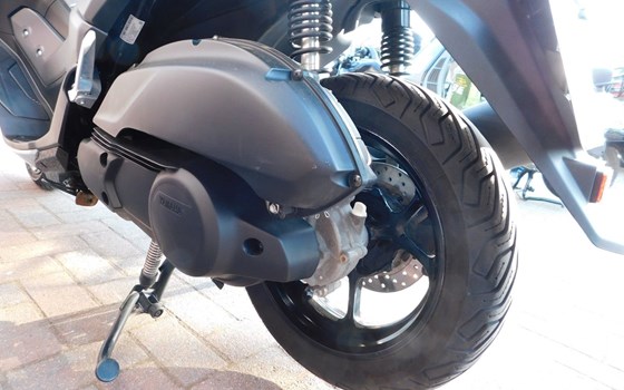 Gebrauchtmotorrad Yamaha NMAX 125 Tech MAX - Bild 8