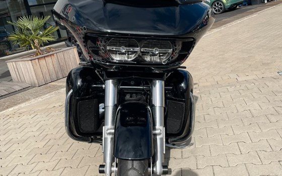 Gebrauchtmotorrad Harley-Davidson CVO Road Glide Limited FLTRKSE - Bild 6